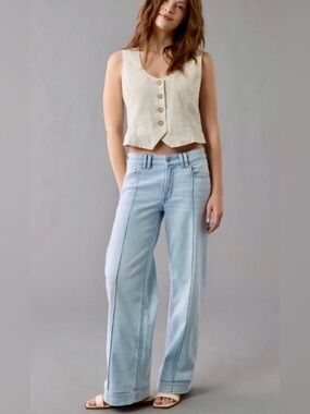 AE Dreamy Drape Stretch Low-Rise Baggy Wide-Leg Jeans -
Size 0 / Short